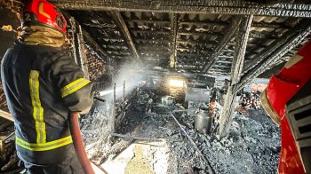 У Зимній Воді через пожежу госпіталізували трьох людей — серед них дитина