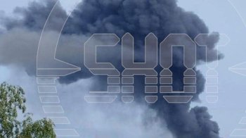 У Брянській області знову «бавовна» — горить завод