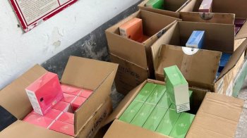 Незаконно перевезені 2 тис. електронних сигарет “ELFBAR”