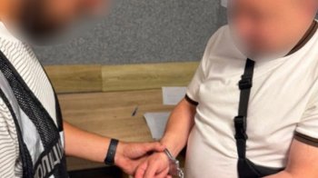 У Львові інженера підозрюють у виманюванні фото в дітей 9 і 11 років
