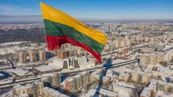 У Литві пропонують питати росіян перед в'їздом у ЄС, чий Крим та чи підтримують вони війну