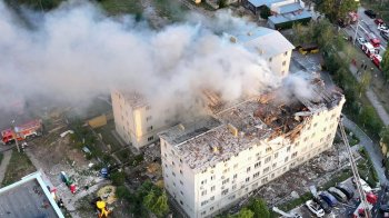 У Харкові дрон влучив у житловий будинок: серед загиблих є діти