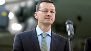 «Тиск має бути постійним»: прем'єр-міністр Польщі поїде переконувати Шольца передати Україні танки