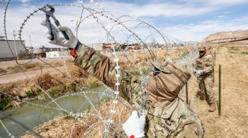 Кордон між Мексикою і США