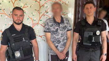 Йшов з роботи та заблукав: На Золочівщині поліцейські понад добу шукали чоловіка у лісі