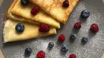 прості млинці на молоці