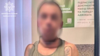 31-річний чоловік вкрав телефон та погрожував розбити вітрину у магазині в центрі Львова