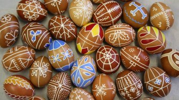 На Львівщині великодні писанки будуть обмінювати на автобус для 24 Бригади