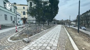 Відкрили пішохідну зону біля Органного залу