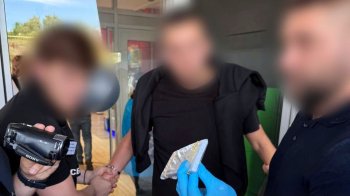 За 8 тис. доларів  мешканець Львівщини переправляв ухилянтів за кордон через Закарпаття