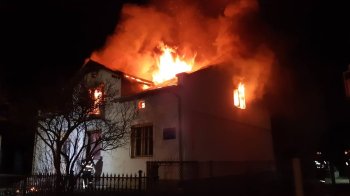 Внаслідок падіння уламків російського дрона зруйнований університет та музей у Львові