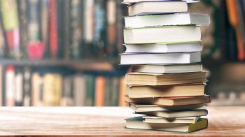 В Україні заборонили ввозити всі книги, які друкують в РФ