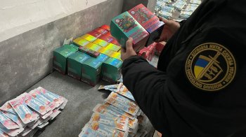 У Шегинях митники виявили електронних сигарет з канабідіолом на 1,5 млн грн