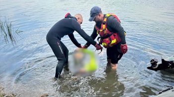 Львівські рятувальники витягнули з Дністра тіло 24-річного чоловіка