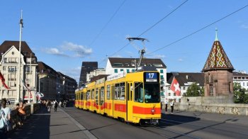 Швейцарське місто передасть Львову понад 20 вживаних трамваїв