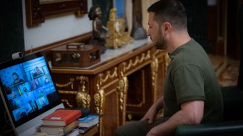 Зеленський провів нараду щодо ситуації з Каховської ГЕС: деталі