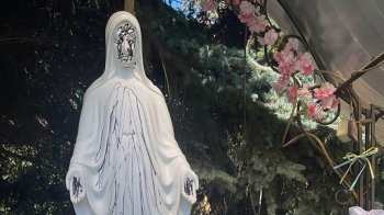 У Львові вдруге за рік осквернили фігуру Матері Божої