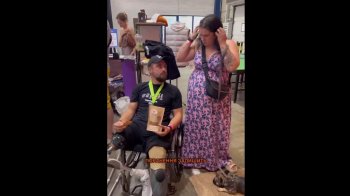 Олександр з дружиною