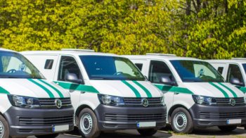 Намагався пограбувати інкасаторів: правоохоронці у Львові розшукують невідомого нападника