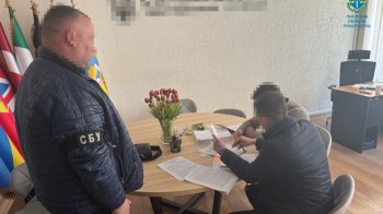 Експосадовець сільради на Львівщині через закупівлю дронів та РЕБ завдав збитків на 1,8 млн грн