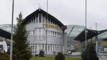 Словаччина розблокувала  пункт пропуску “Вишнє Нємецьке — Ужгород”