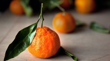 У Львові збирають мандаринки для дитячих лікарень