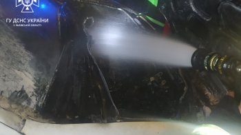 У Львові на Кульпарківській горів Renault Kangoo