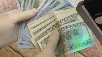 На Львівщині затримали експоліцейського, який за тисячі доларів відправляв за кордон потенційних призовників