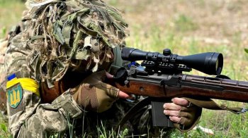 Ворог інтенсивно обстрілює українські позиції, але відійшов у кількох точках  - Генштаб