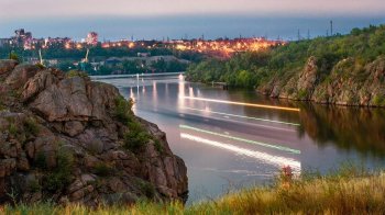 Два удари та 8 поранених: подробиці вибухів у Запоріжжі