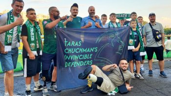 «Росіяни забрали у мене друга, тож я відведу на футбол його побратимів»: історія ірландського волонтера Кайла Галлахера