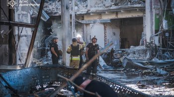 Серед загиблих двоє дітей: рятувальники розібрали завали ТЦ у Костянтинівці