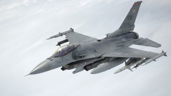 Україна може отримати F-16 на початку наступного року: хто надасть винищувачі