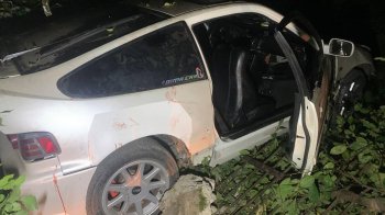 На Львівщині у ДТП травмувався пасажир авто, яке в’їхало в огорожу