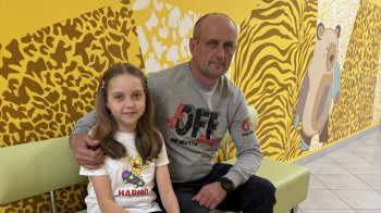 Військовий приїхав з передової, щоб стати донором нирки для доньки у Львові