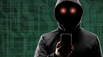 Думали, що листуються з дівчатами: окупанти надіслали фото зі своїми позиціями українським хакерам