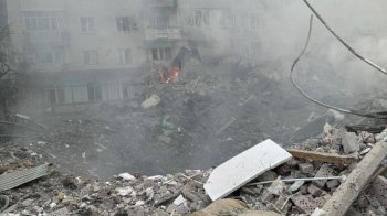 Наслідки російської атаки у Хмельницькому. Фото: телеканал TV7+