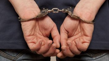 Мешканця Старого Самбора увʼязнили на сім років за вбивство матері