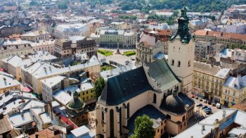 Ранковий туман та ожеледиця на дорогах: прогноз погоди на Львівщині на 3 березня