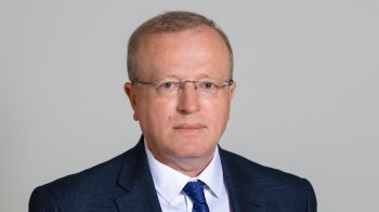 . Директор департаменту освіти ЛОВА Олег Паска