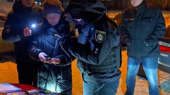 У Львові спіймали «кишенькового злодія», який у маршрутці пограбував жінку