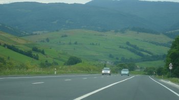Підприємця з Миколаєва оштрафували за самовільне будівництво кафе біля траси
