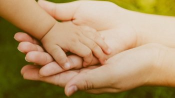 У Львівській громаді 2-річного хлопчика влаштували до нової родини