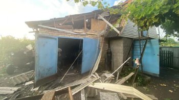 через ракетну атаку пошкоджені приватні будинки