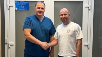 Кардіохірурги у Львові провели 9-годинну операцію з встановлення пацієнту протеза аорти