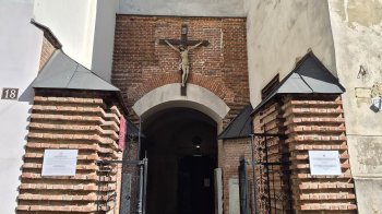 У Вірменському соборі Львова завершують реставрацію розписів XX століття