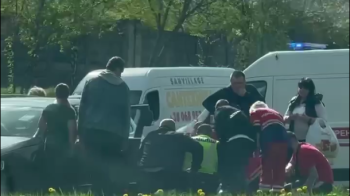 Фото з місця ДТП, де реанімували водія