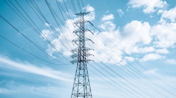 396 населених пунктів Львівщини залишаються без світла через негоду