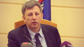 СБУ та ДБР проводять обшуки в екснардепа-регіонала