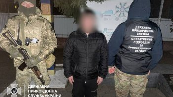 Прикордонники затримали порушника, який пішки повертався з Молдови в Україну, фото ДПСУ
